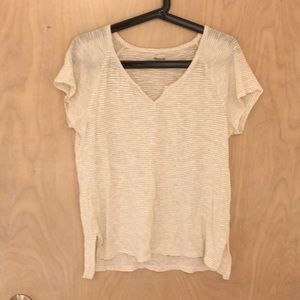 Madewell v neck tee